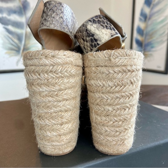Marc Fisher Wedges
Espadrille Snake Print Leather
Platform Mlalenni - Picture 7 of 12